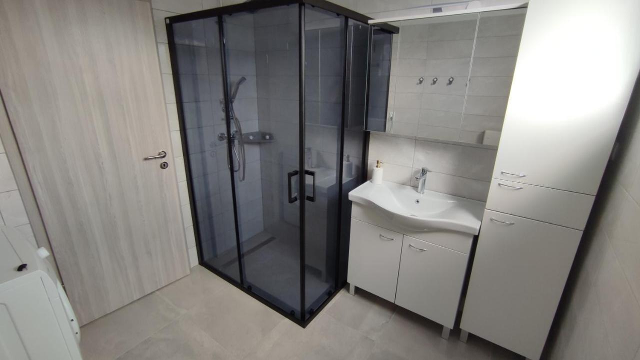 Apartment Blaskovic Pula Bagian luar foto